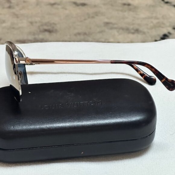 Louis Vuitton Jetset Aviator U Sunglasses - Picture 11 of 12